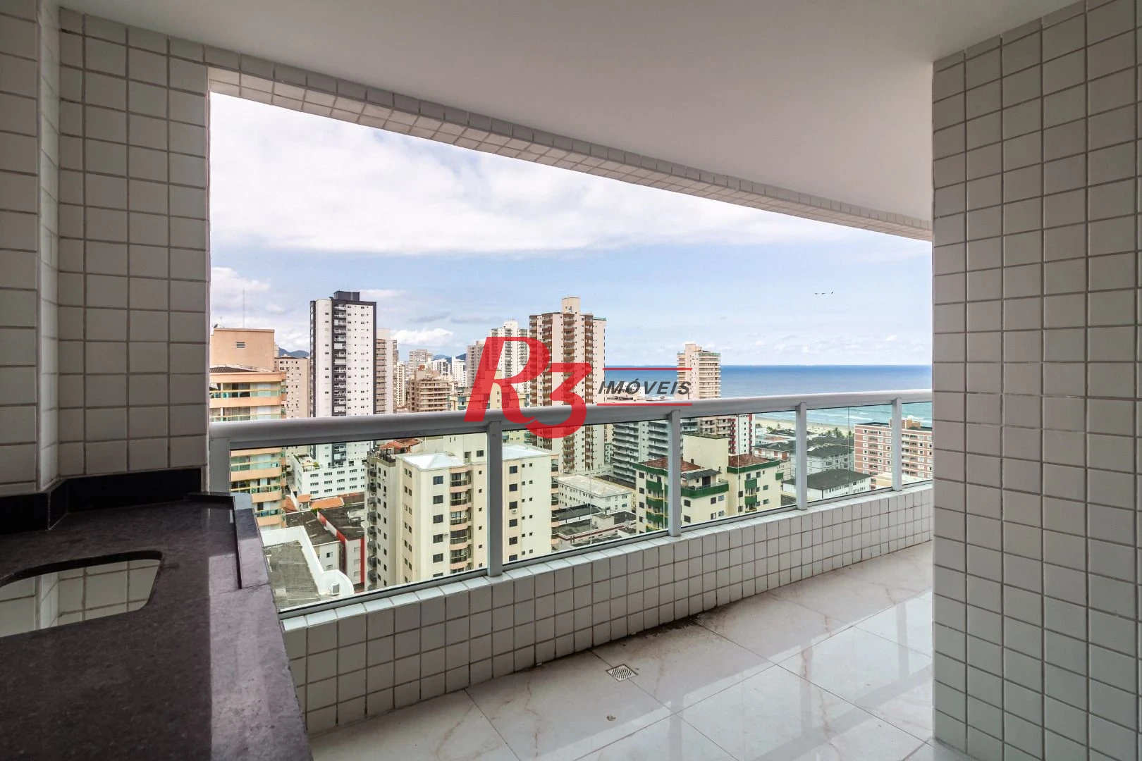 Apartamento com 3 dormitórios à venda, 93 m² por R$ 620.000,00 - Vila Tupi - Praia Grande/SP