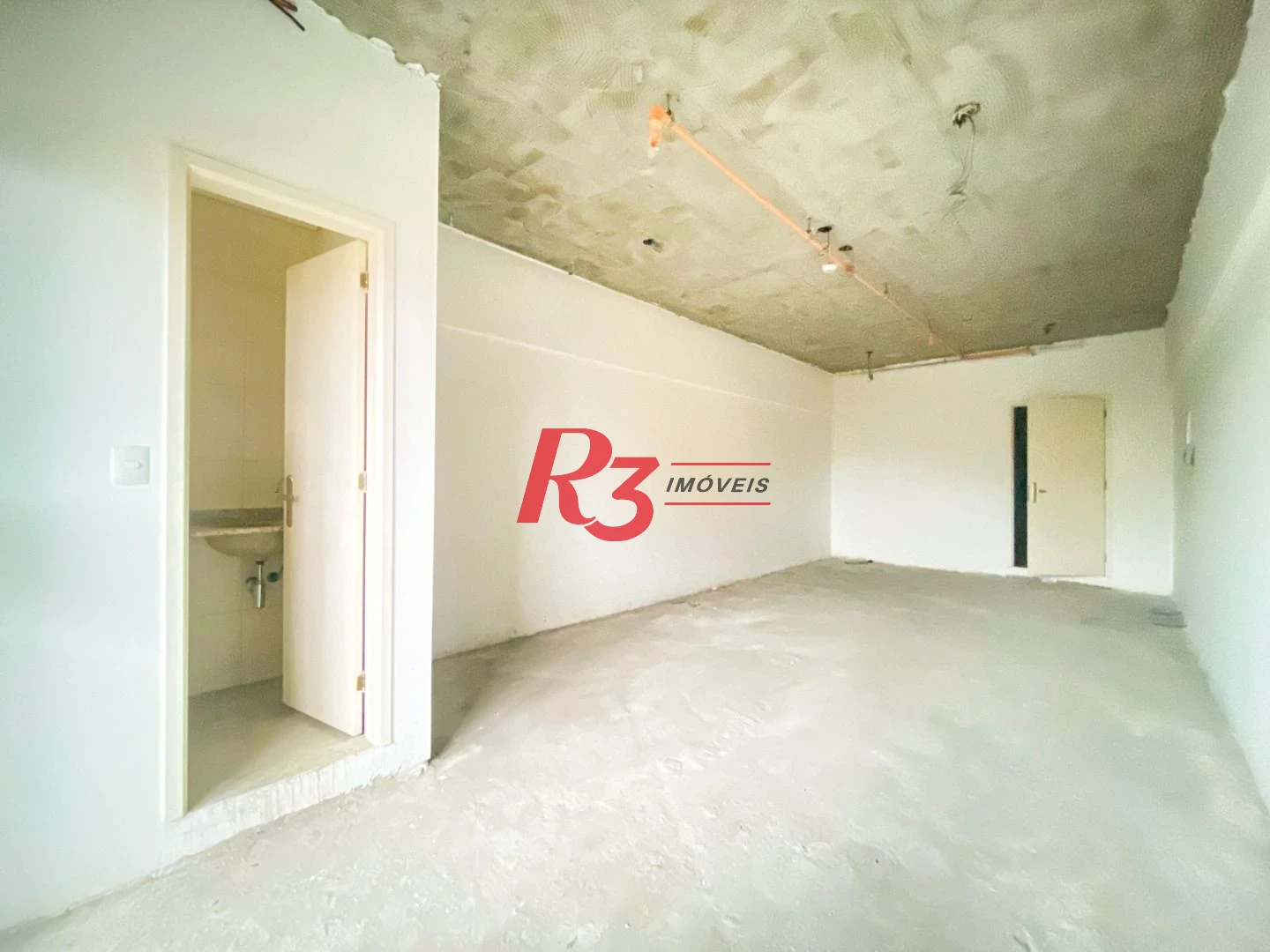 Sala à venda, 43 m² - Encruzilhada - Santos/SP