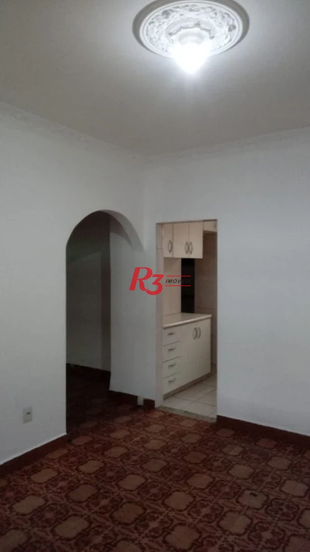 Casa com 3 dormitórios à venda, 95 m² por R$ 620.000,00 - Embaré - Santos/SP