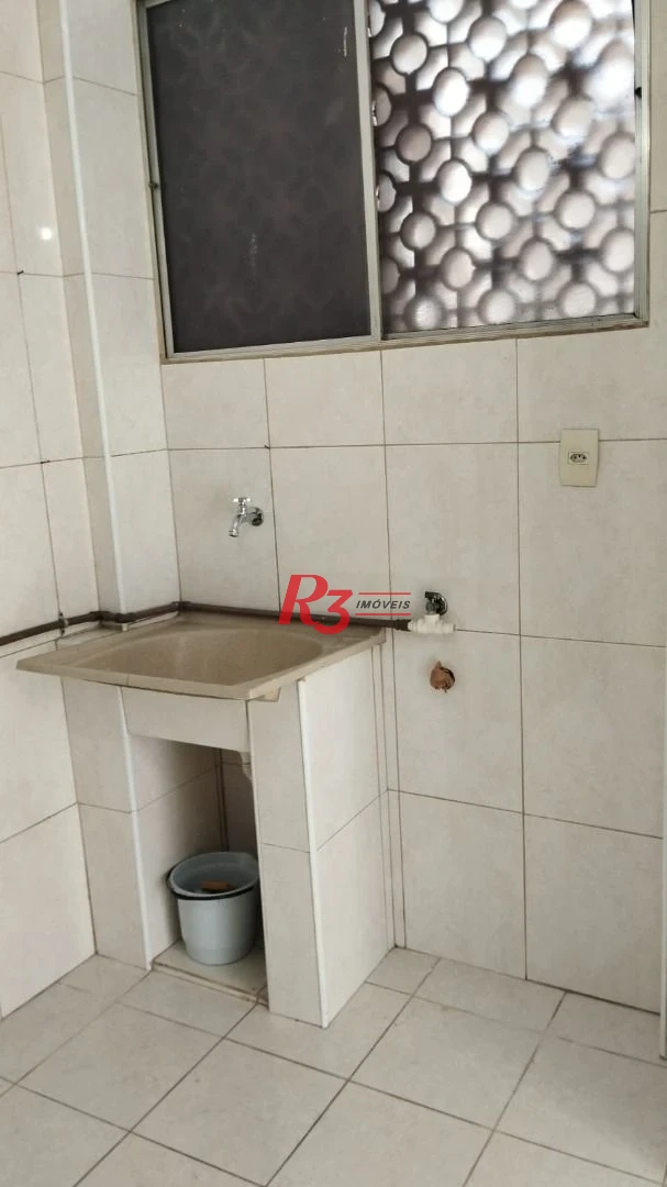 Casa com 3 dormitórios à venda, 95 m² por R$ 620.000,00 - Embaré - Santos/SP