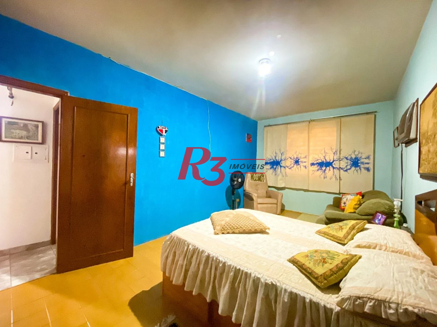 Excelente Casa a Venda 320m² 3 dorms sendo 1 suíte, 4 wc´s, 3 Vagas