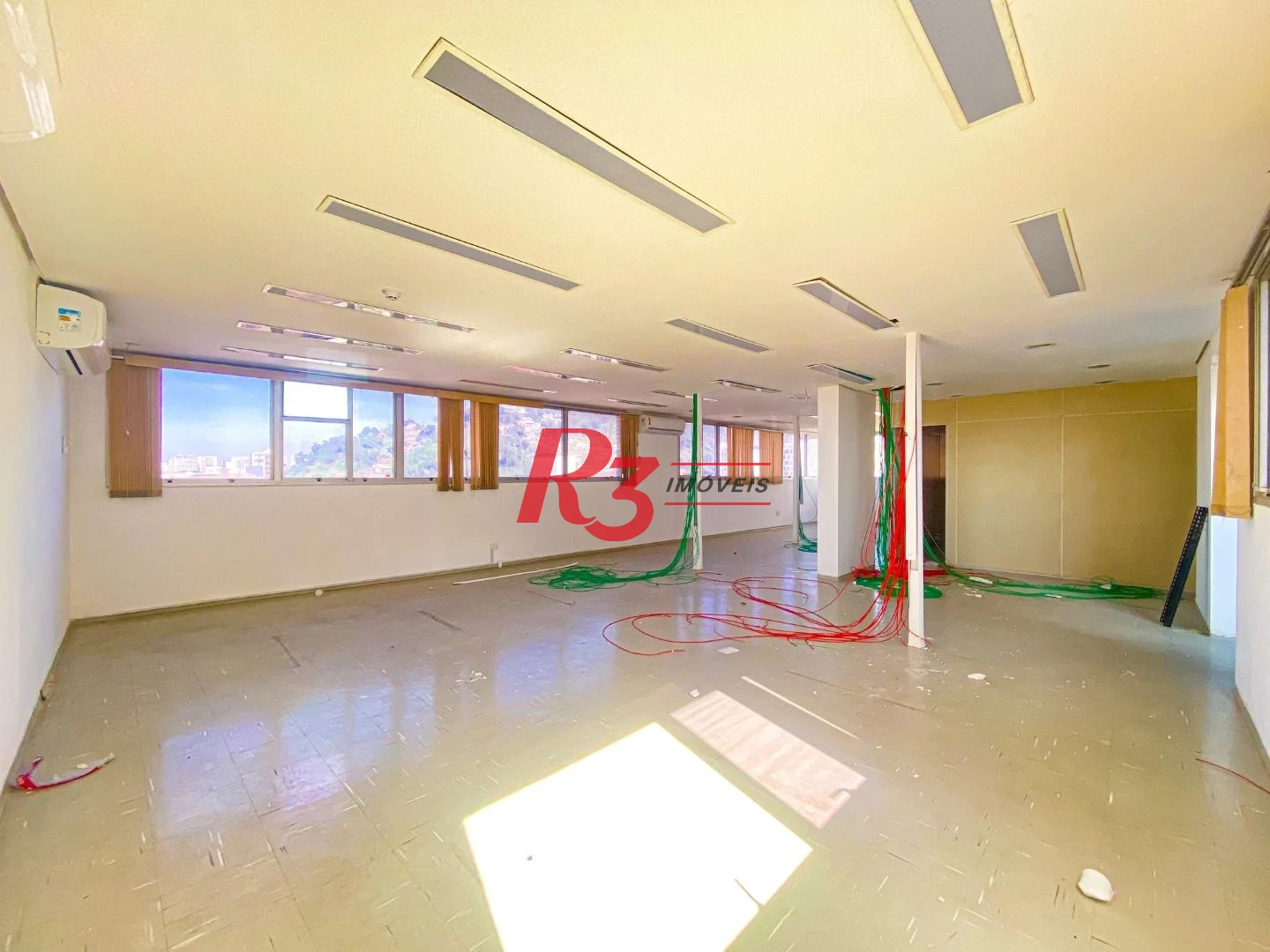 Sala à venda, 152 m² - Centro - Santos/SP