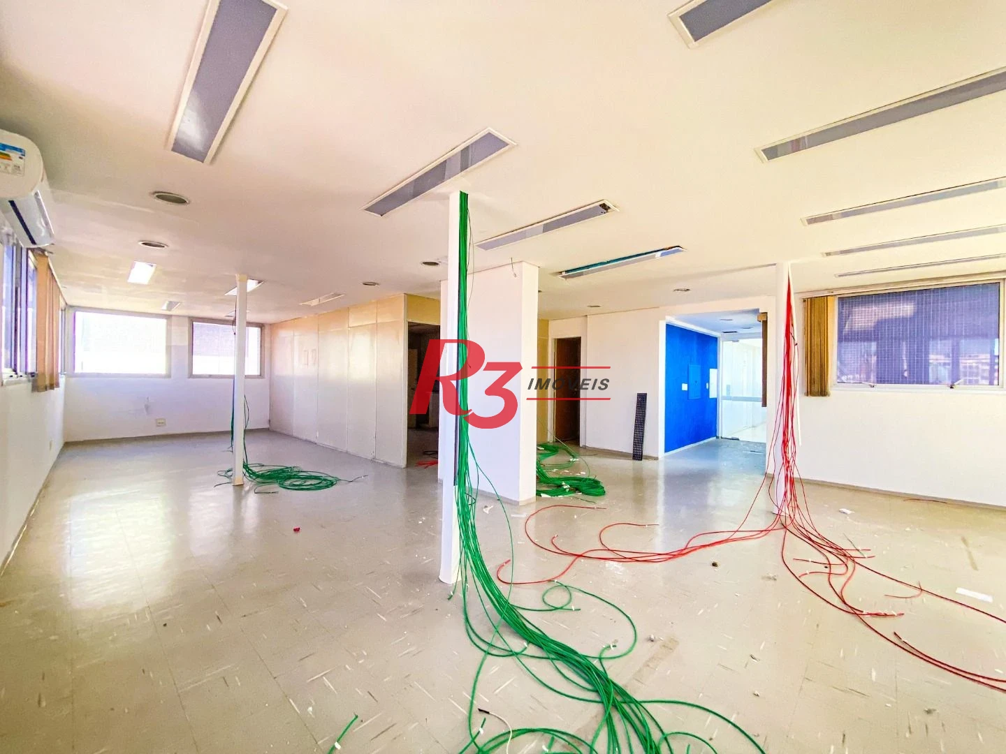 Sala à venda, 152 m² - Centro - Santos/SP