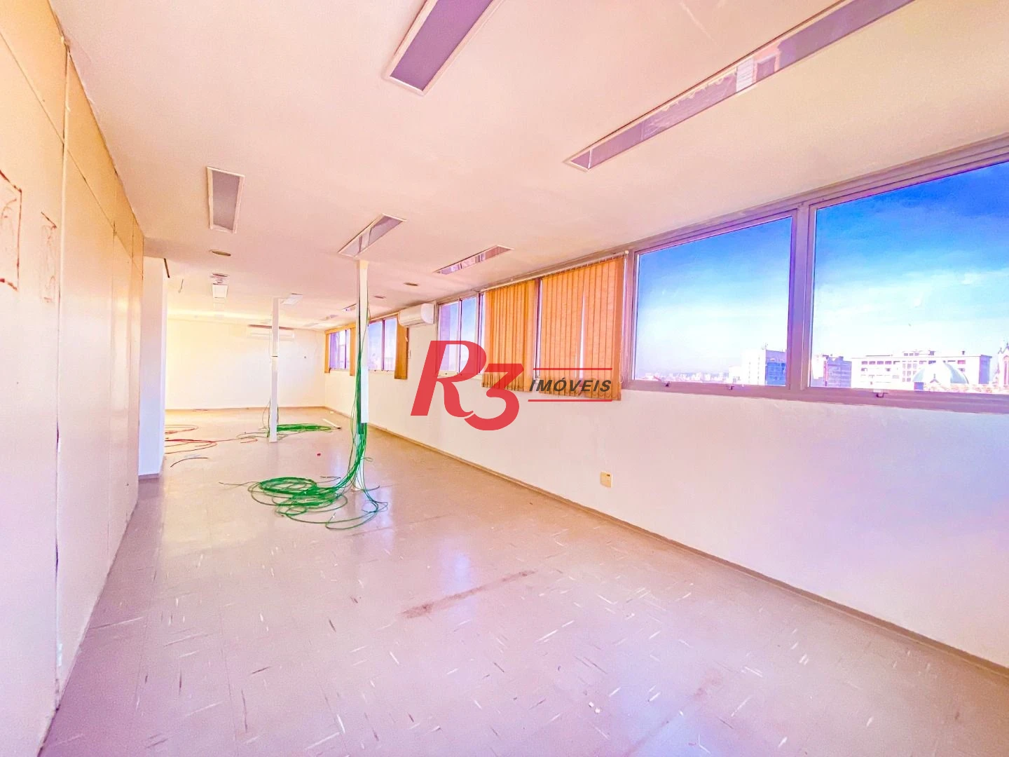 Sala à venda, 152 m² - Centro - Santos/SP