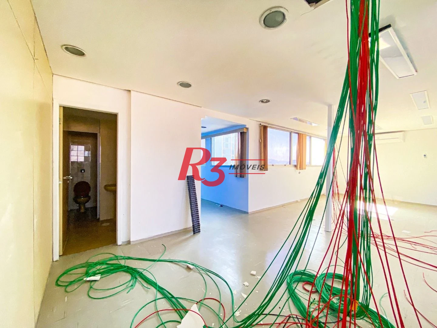 Sala à venda, 152 m² - Centro - Santos/SP