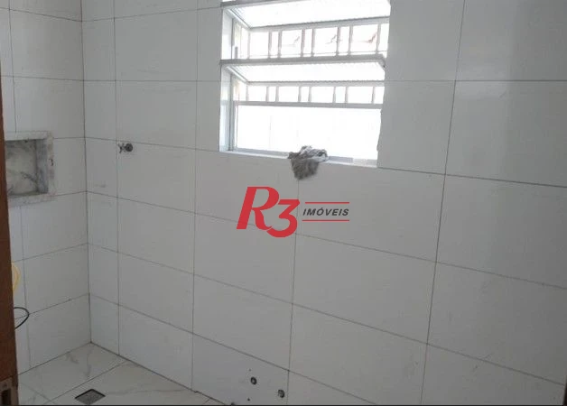 Sobrado com 3 dormitórios, 218 m² - venda por R$ 1.500.000,00 ou aluguel por R$ 7.880,50/mês - Vila Matias - Santos/SP