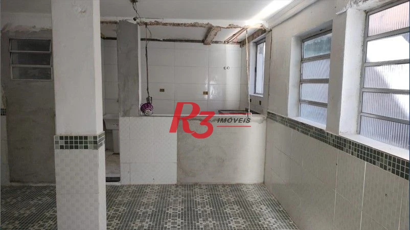 Sobrado com 3 dormitórios, 218 m² - venda por R$ 1.500.000,00 ou aluguel por R$ 7.880,50/mês - Vila Matias - Santos/SP