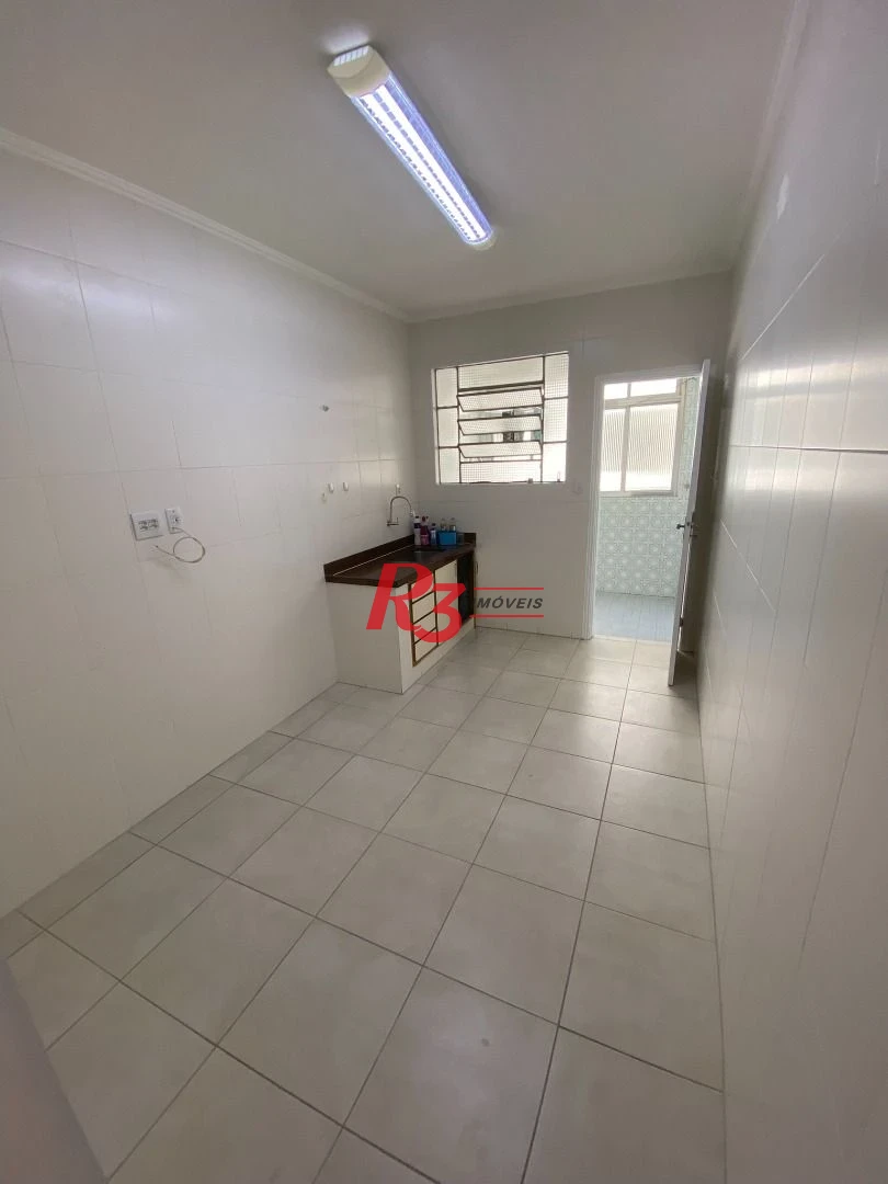 Apartamento à venda, 2 dorm, garagem fechada, Campo Grande, Santos SP