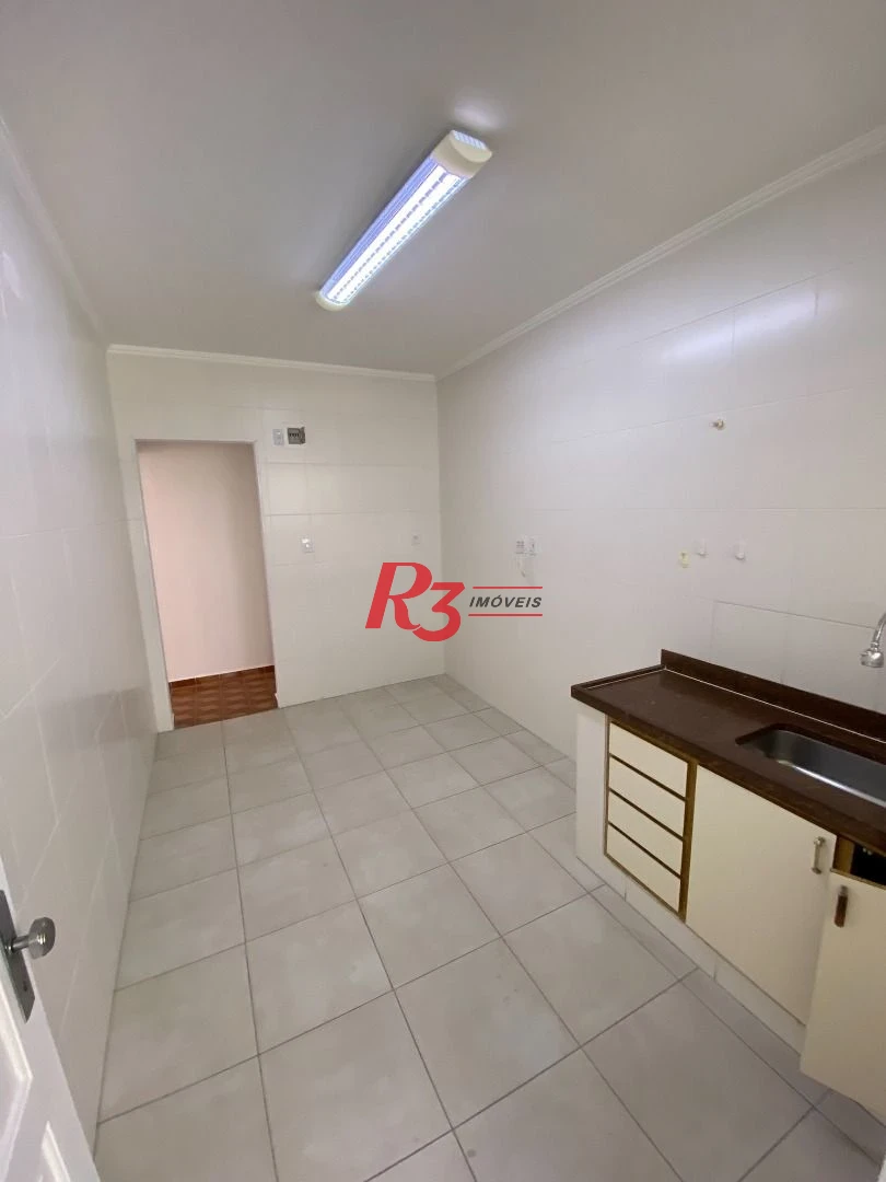Apartamento à venda, 2 dorm, garagem fechada, Campo Grande, Santos SP