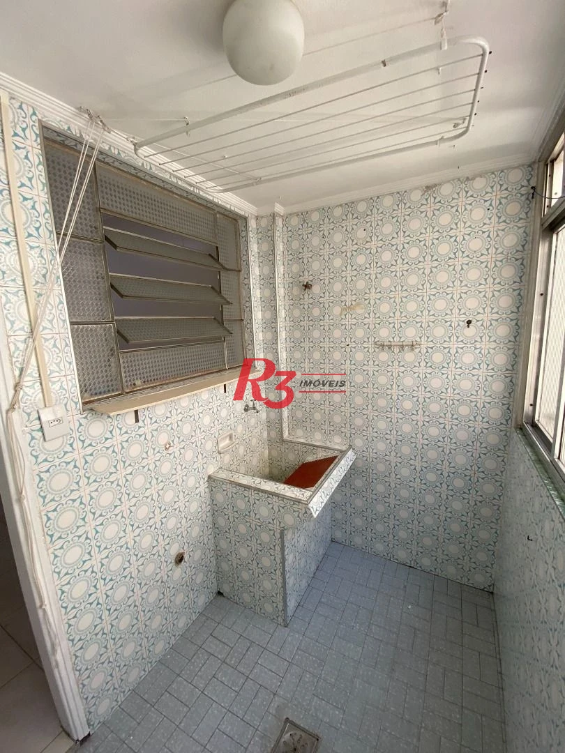 Apartamento à venda, 2 dorm, garagem fechada, Campo Grande, Santos SP