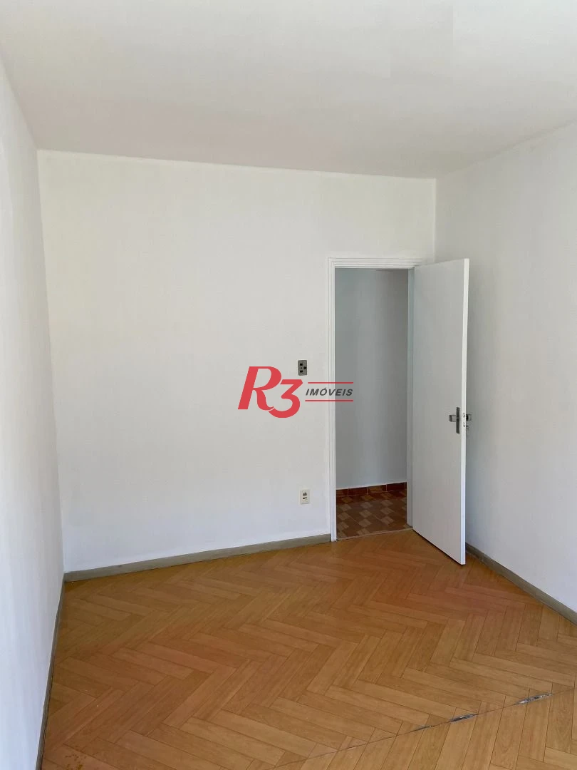 Apartamento à venda, 2 dorm, garagem fechada, Campo Grande, Santos SP