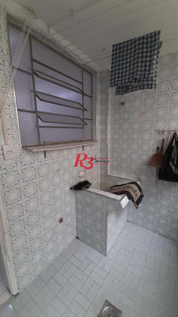 Apartamento à venda, 2 dorm, garagem fechada, Campo Grande, Santos SP