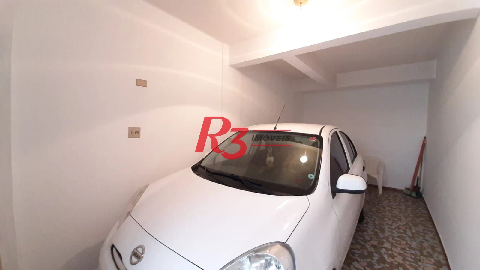Apartamento à venda, 2 dorm, garagem fechada, Campo Grande, Santos SP