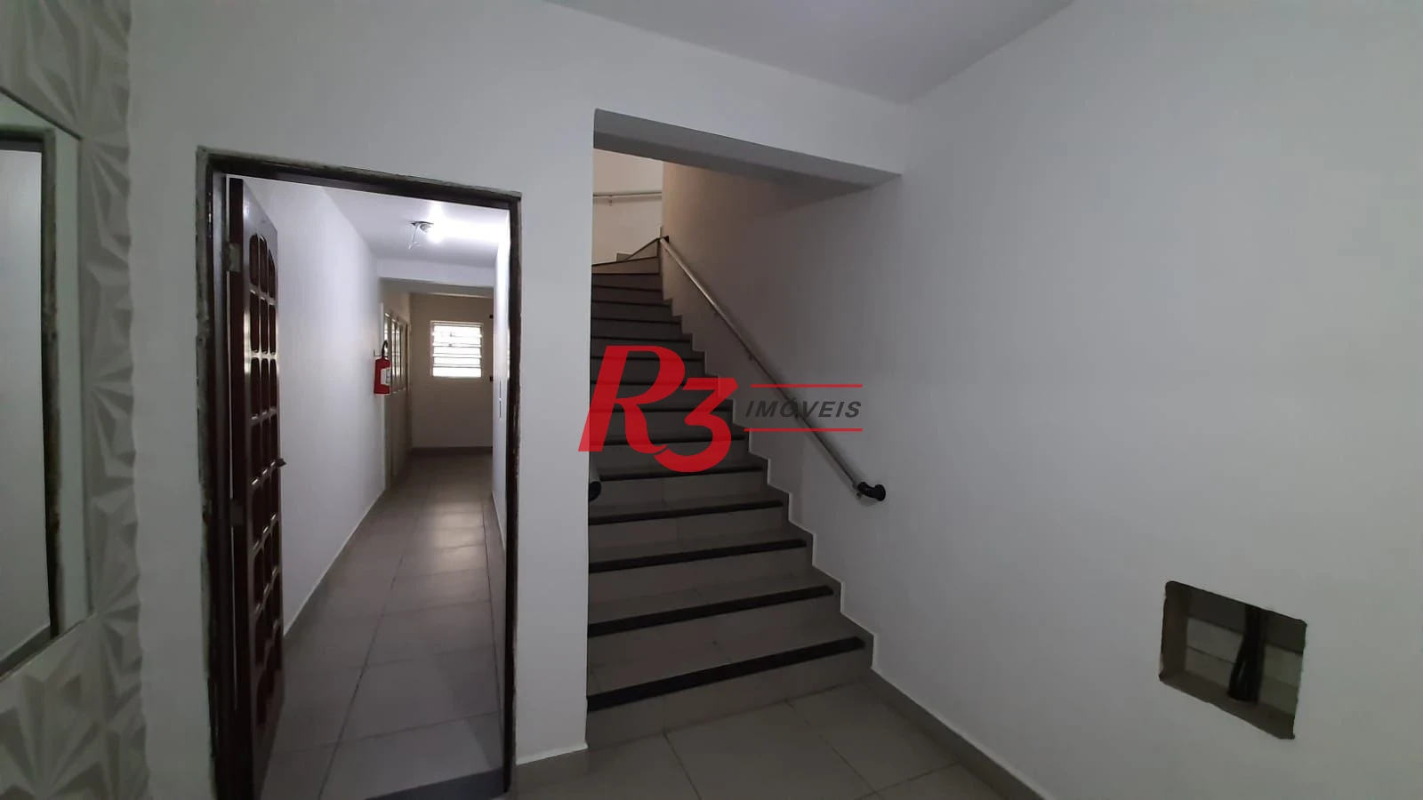 Apartamento à venda, 2 dorm, garagem fechada, Campo Grande, Santos SP
