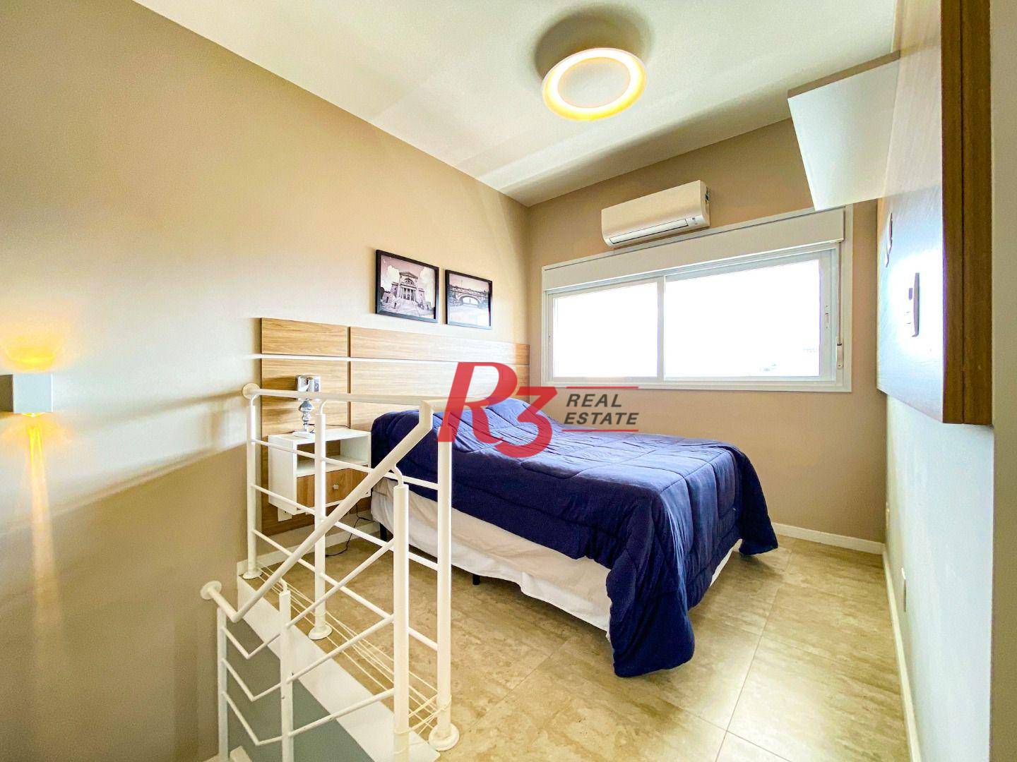 Apartamento Duplex com 1 dormitório para alugar, 60 m² por R$ 6.320,00/mês - Gonzaga - Santos/SP