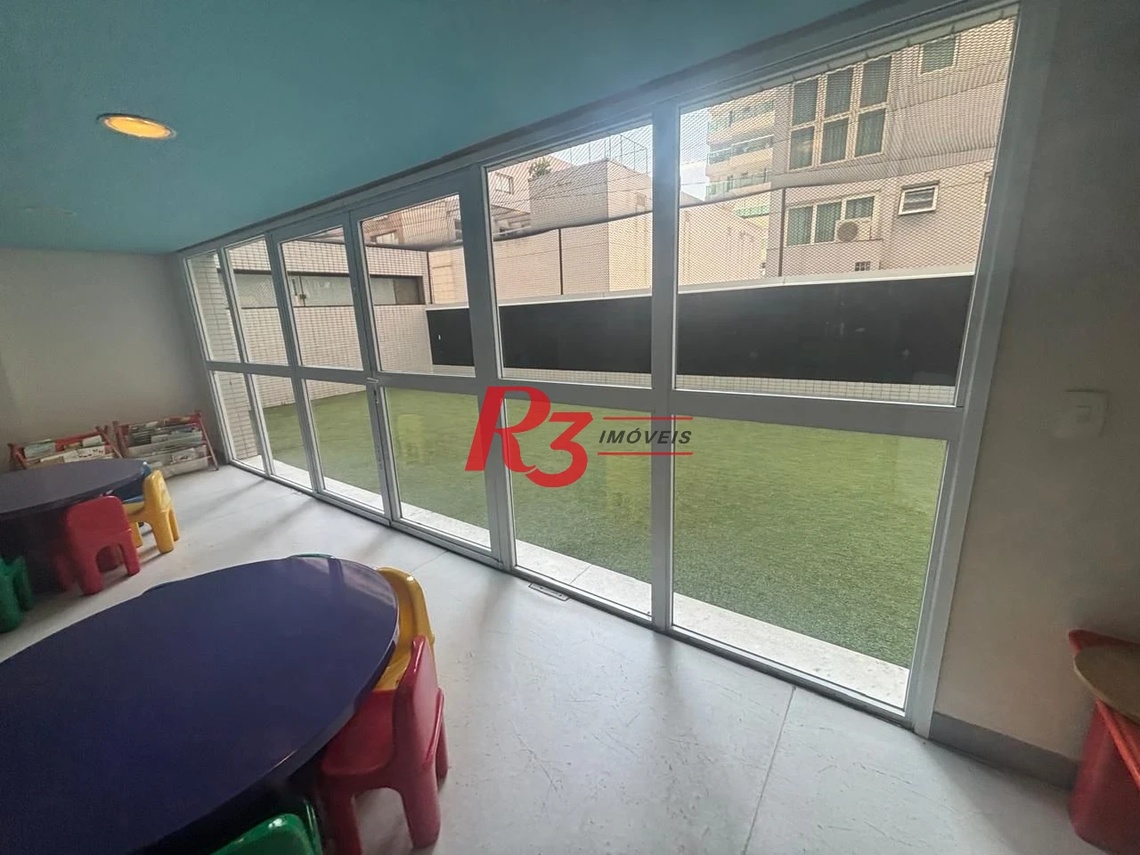 Apartamento Duplex com 1 dormitório para alugar, 60 m² por R$ 6.320,00/mês - Gonzaga - Santos/SP