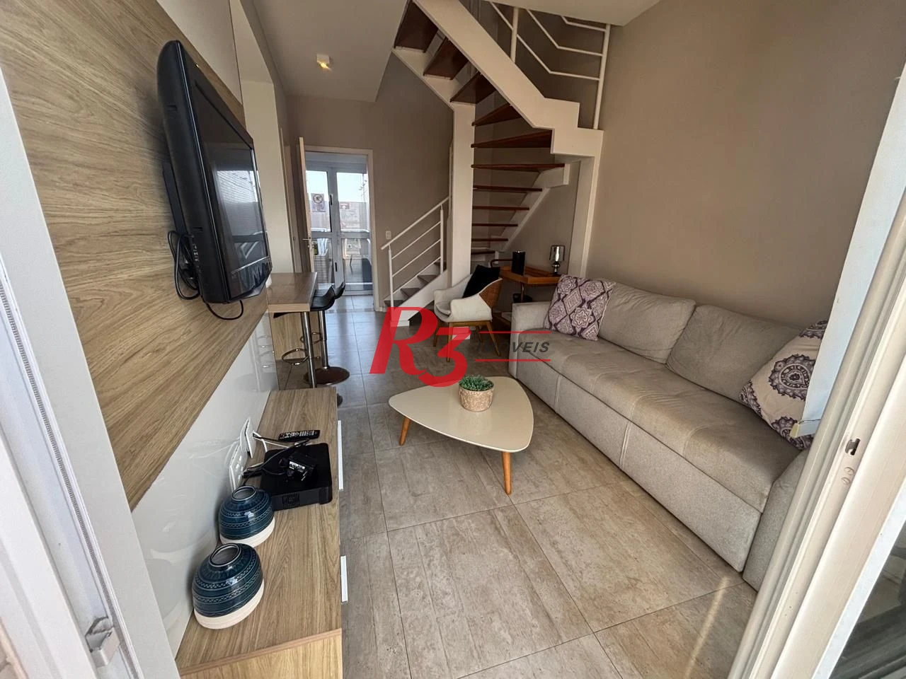 Apartamento Duplex para alugar, 60 m² por R$ 6.320,00/mês - Gonzaga - Santos/SP