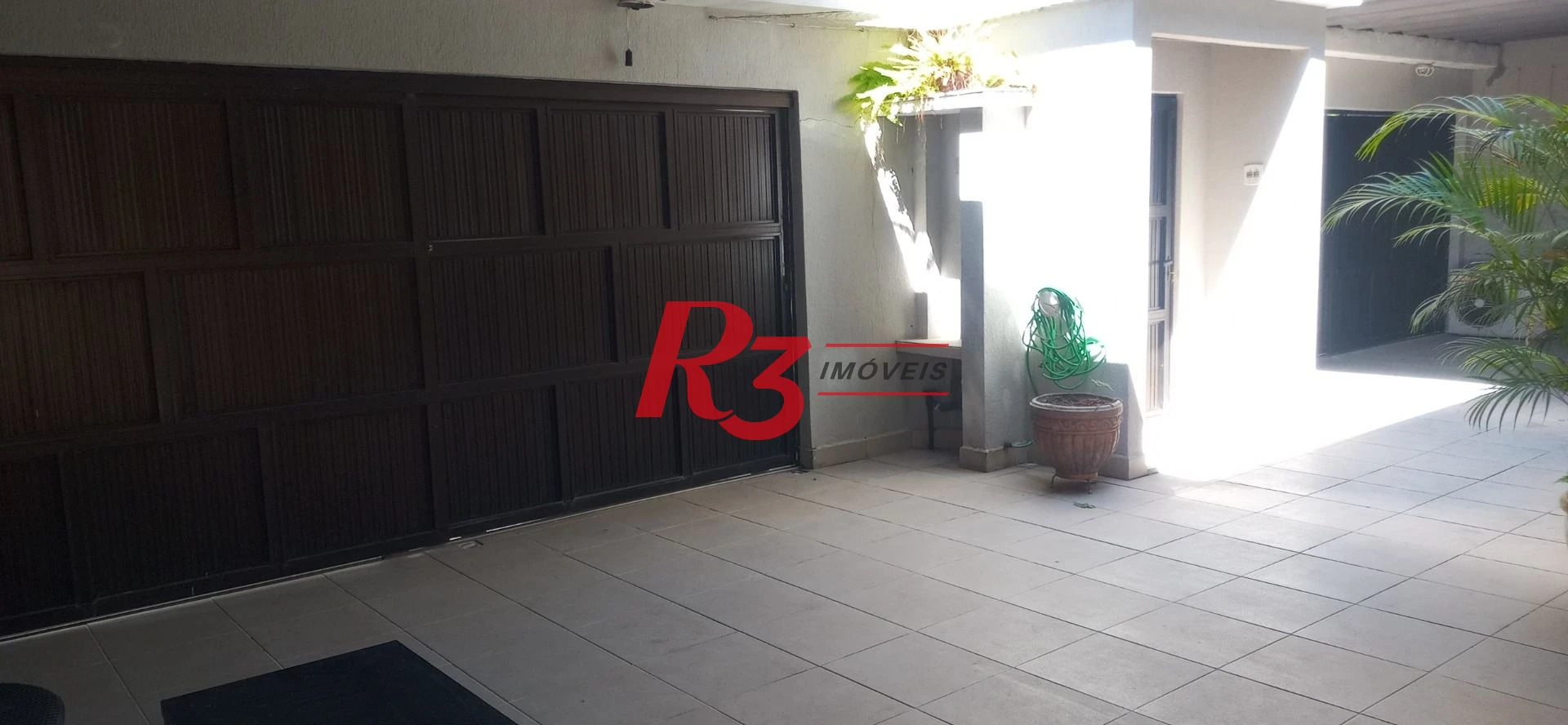 Casa com 4 dormitórios à venda, 420 m² por R$ 3.200.000,00 - Ponta da Praia - Santos/SP
