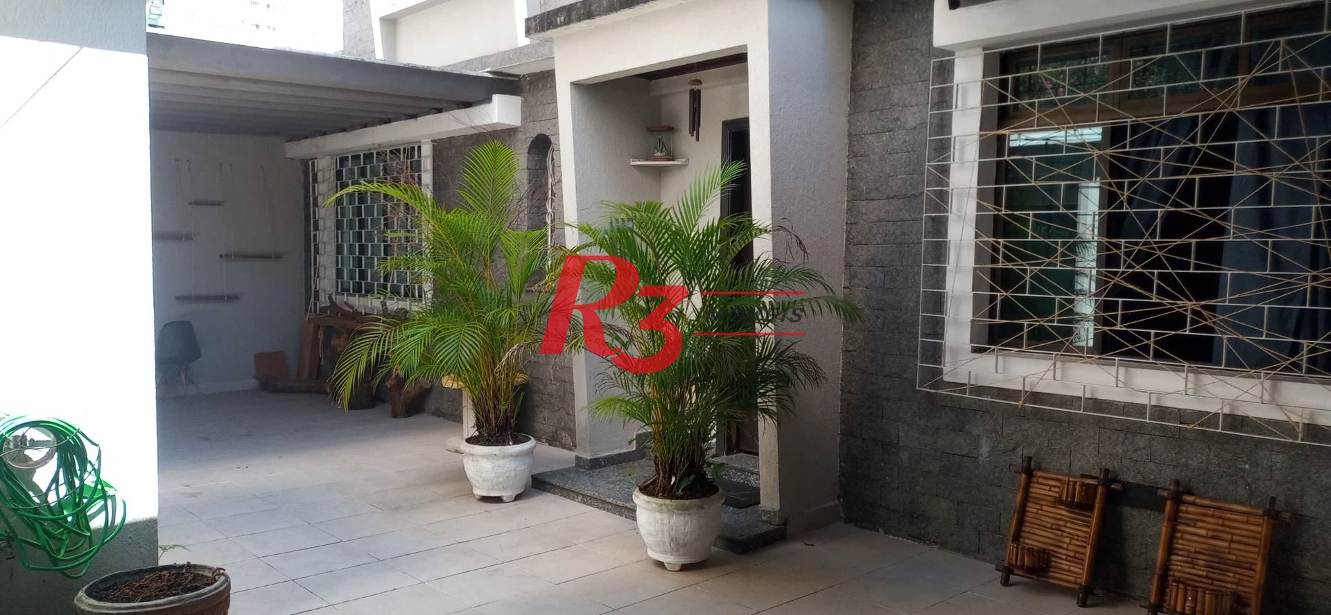 Casa com 4 dormitórios à venda, 420 m² por R$ 3.200.000,00 - Ponta da Praia - Santos/SP