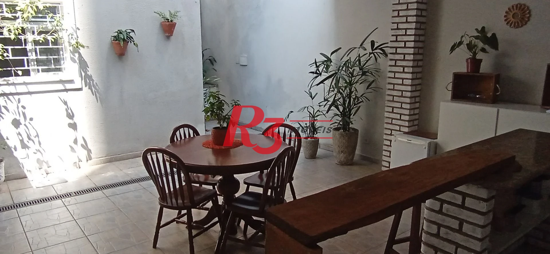 Casa com 4 dormitórios à venda, 420 m² por R$ 3.200.000,00 - Ponta da Praia - Santos/SP