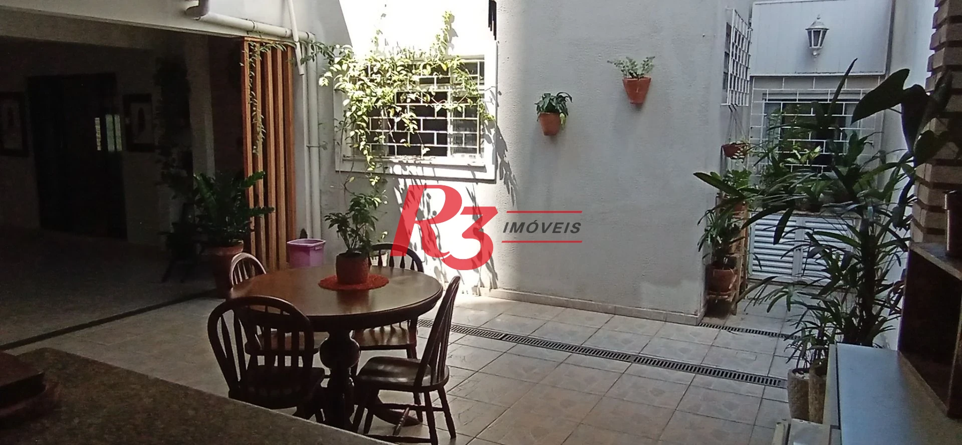 Casa com 4 dormitórios à venda, 420 m² por R$ 3.200.000,00 - Ponta da Praia - Santos/SP