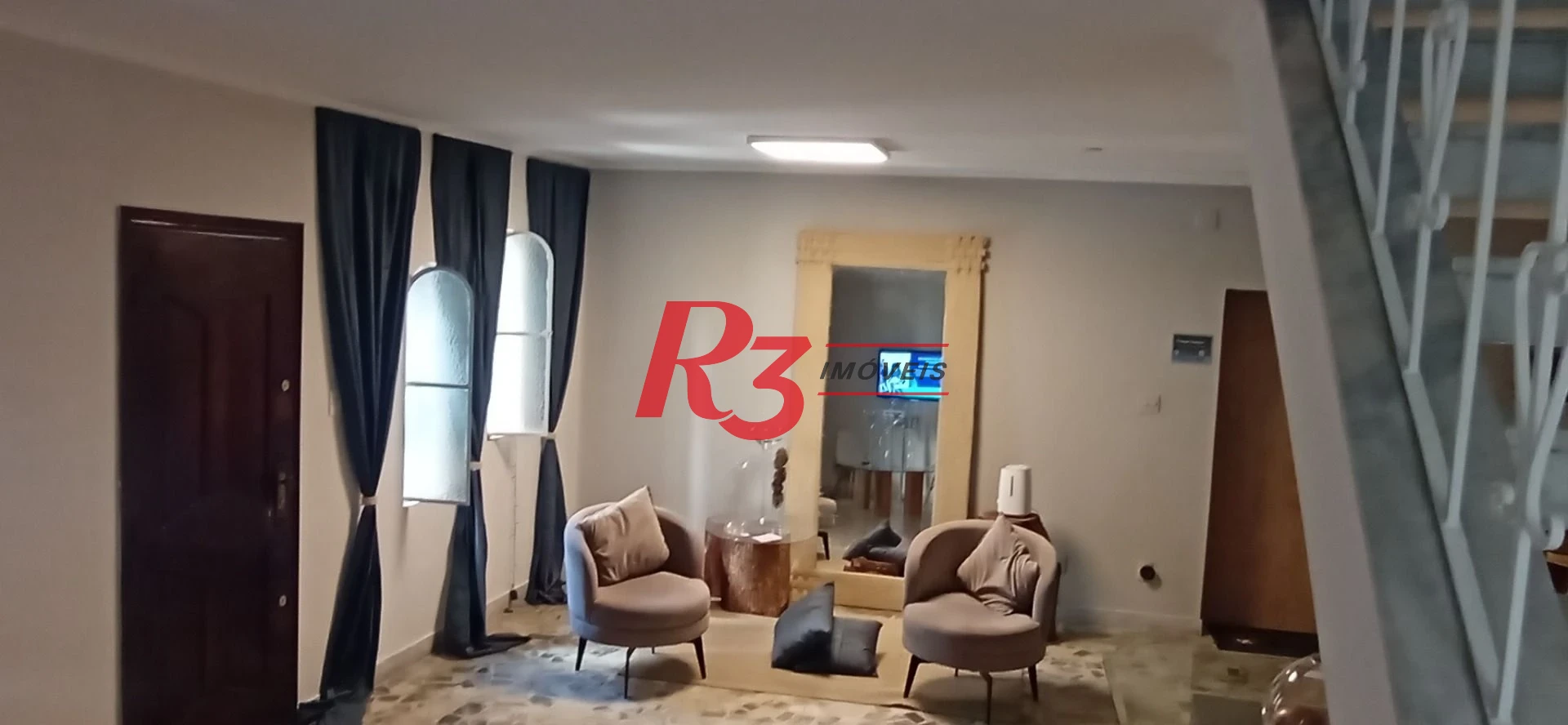 Casa com 4 dormitórios à venda, 420 m² por R$ 3.200.000,00 - Ponta da Praia - Santos/SP