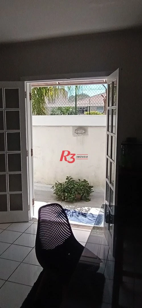 Casa com 4 dormitórios à venda, 420 m² por R$ 3.200.000,00 - Ponta da Praia - Santos/SP