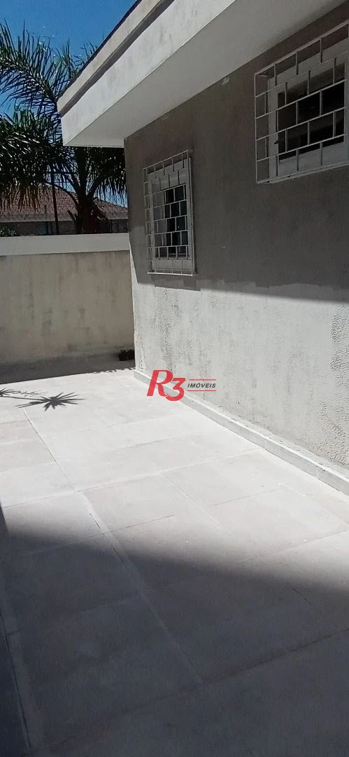 Casa com 4 dormitórios à venda, 420 m² por R$ 3.200.000,00 - Ponta da Praia - Santos/SP