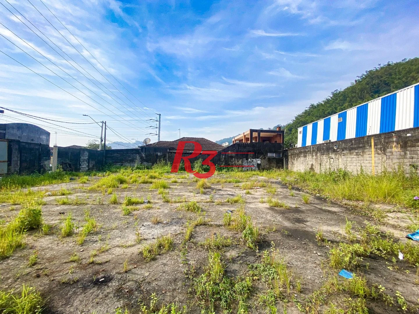 Terreno à venda, 578 m² por R$ 2.000.000,00 - Chico de Paula - Santos/SP