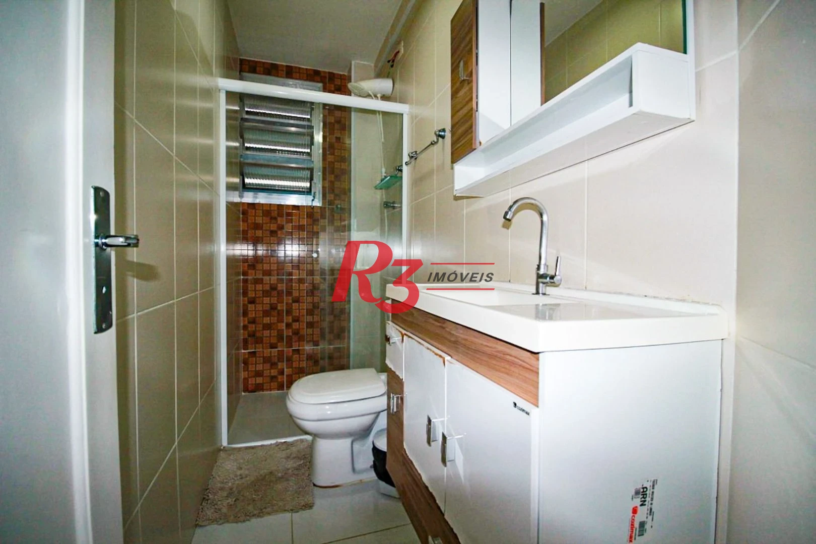 Apartamento com 3 dormitórios à venda, 156 m² por R$ 950.000,00 - Gonzaga - Santos/SP