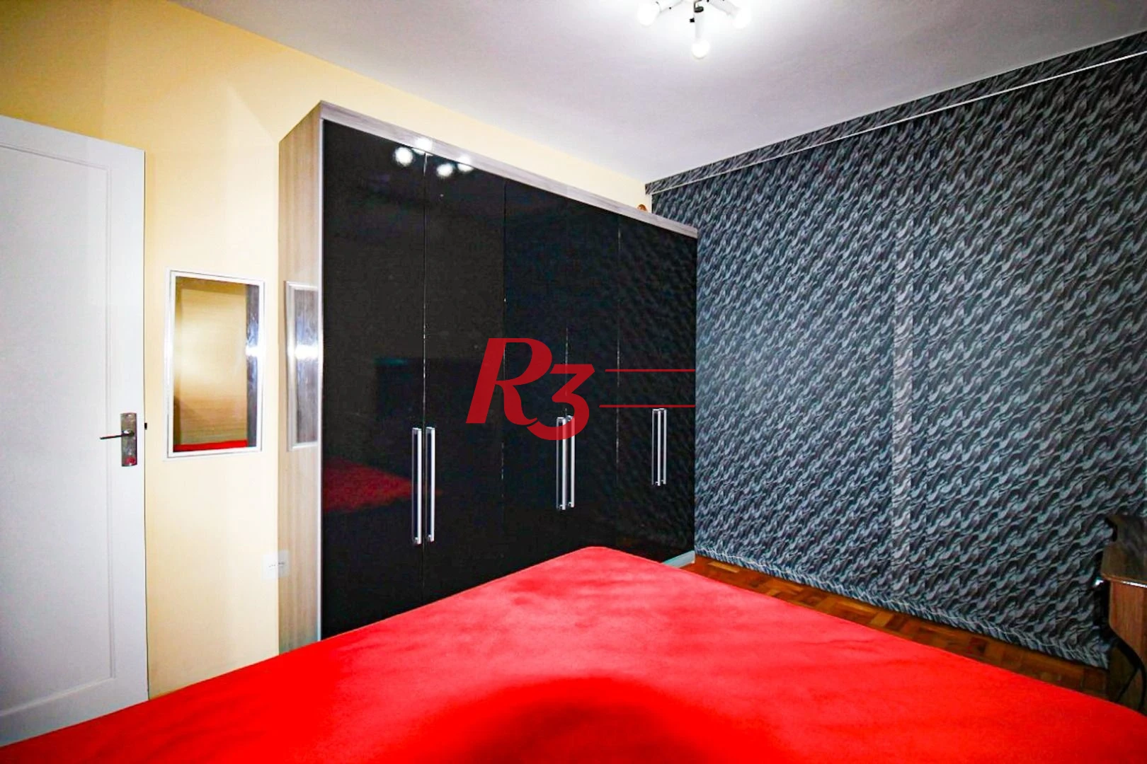 Apartamento com 3 dormitórios à venda, 156 m² por R$ 950.000,00 - Gonzaga - Santos/SP