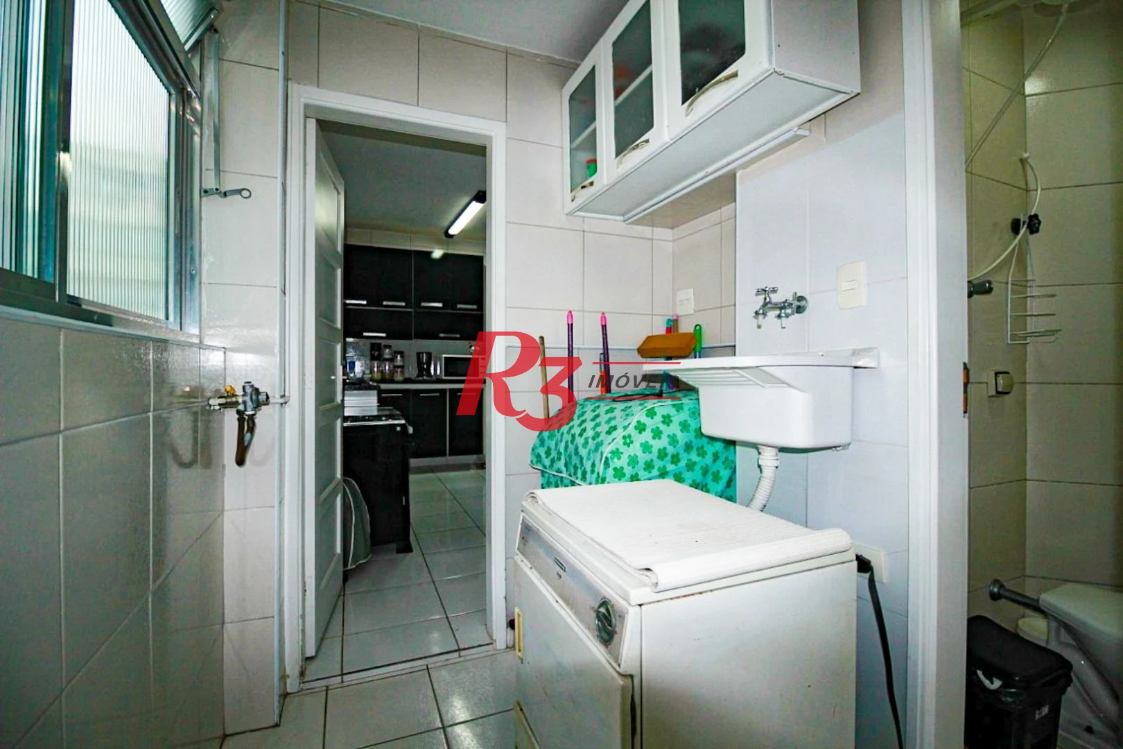 Apartamento com 3 dormitórios à venda, 156 m² por R$ 950.000,00 - Gonzaga - Santos/SP