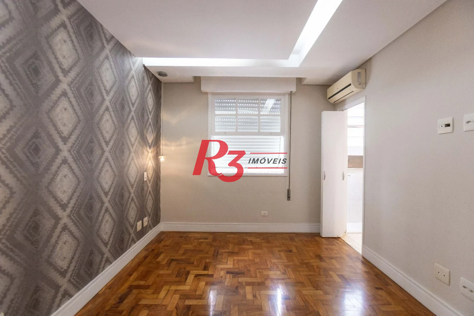 Apartamento com 3 dormitórios para alugar, 130 m² por R$ 6.991,46/mês - Embaré - Santos/SP