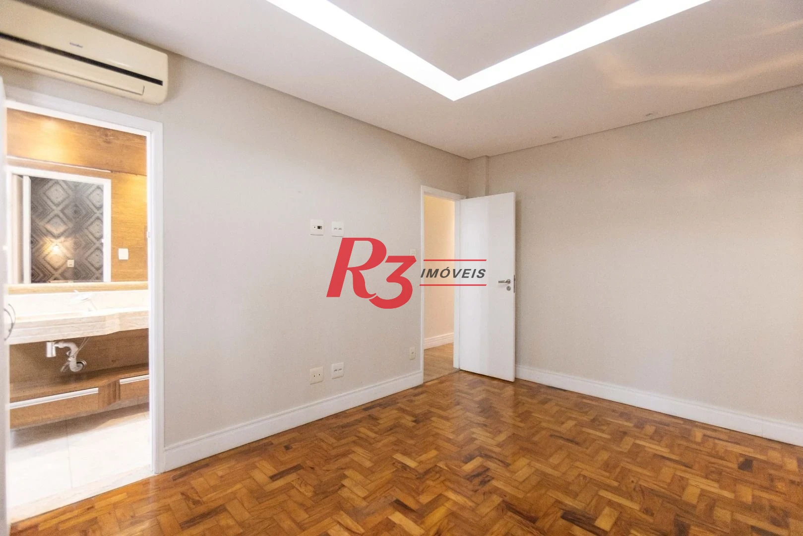 Apartamento com 3 dormitórios para alugar, 130 m² por R$ 6.991,46/mês - Embaré - Santos/SP