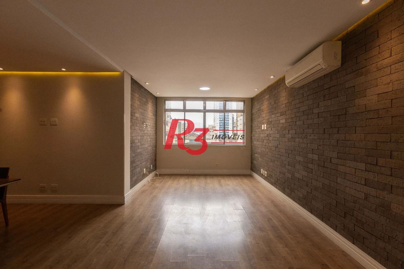 Apartamento com 3 dormitórios para alugar, 130 m² por R$ 6.991,46/mês - Embaré - Santos/SP