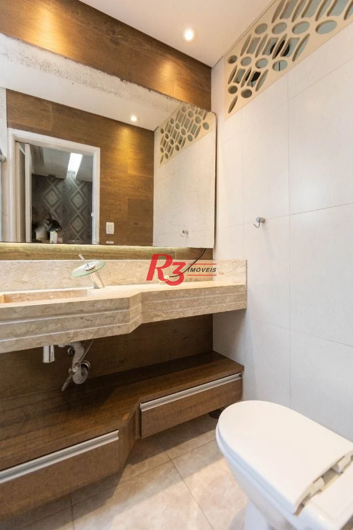 Apartamento com 3 dormitórios para alugar, 130 m² por R$ 6.991,46/mês - Embaré - Santos/SP