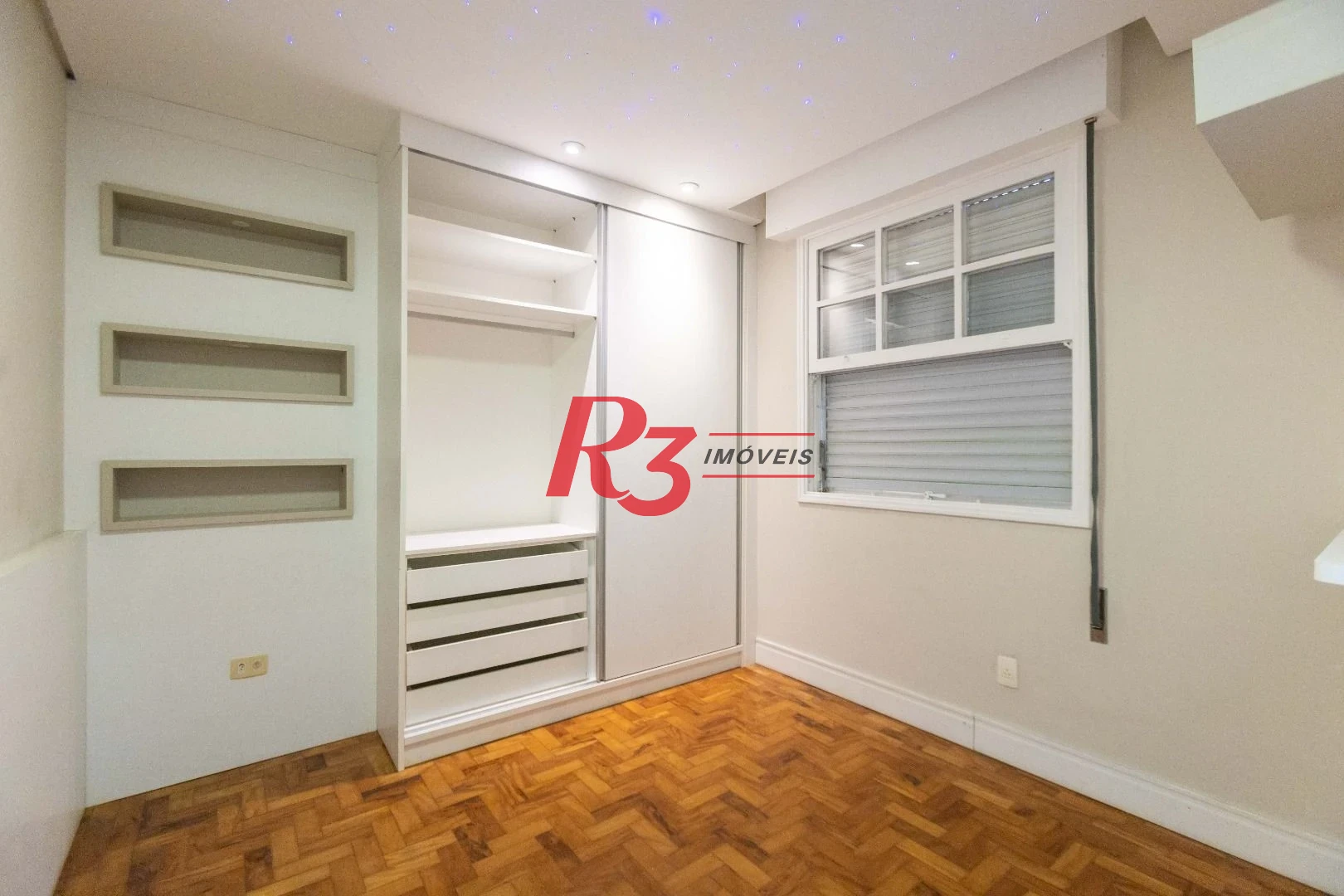 Apartamento com 3 dormitórios para alugar, 130 m² por R$ 6.991,46/mês - Embaré - Santos/SP