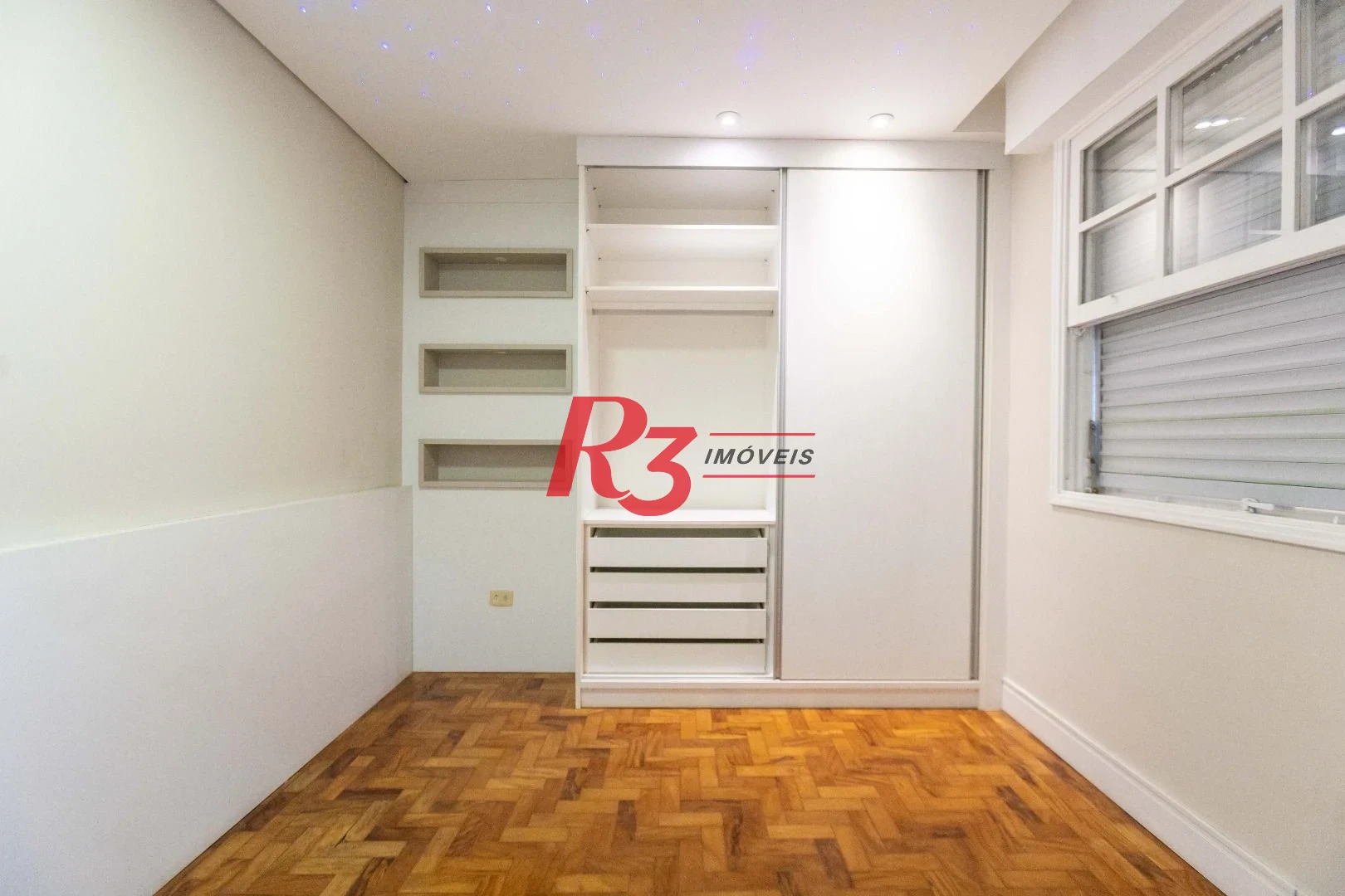 Apartamento com 3 dormitórios para alugar, 130 m² por R$ 6.991,46/mês - Embaré - Santos/SP