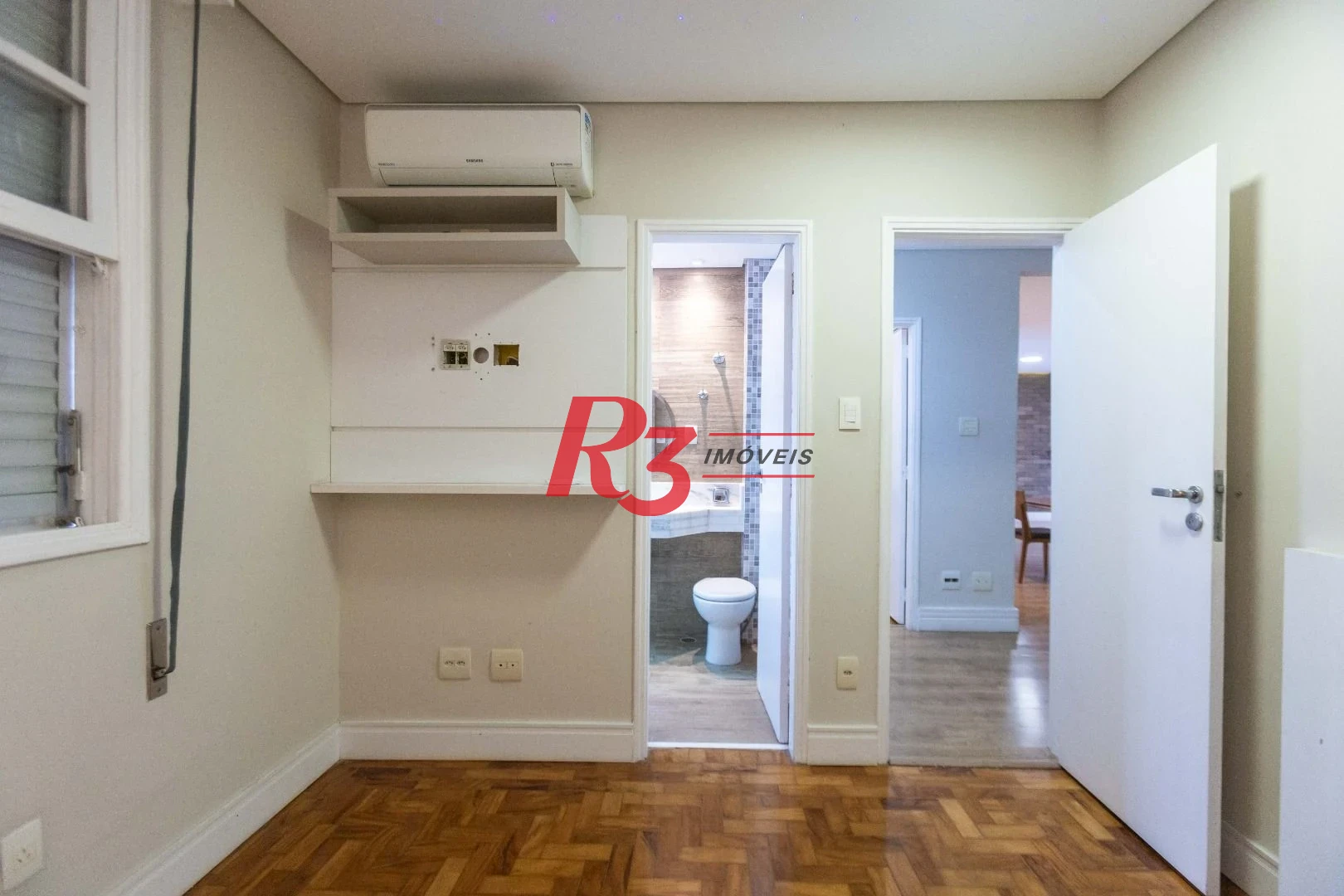 Apartamento com 3 dormitórios para alugar, 130 m² por R$ 6.991,46/mês - Embaré - Santos/SP