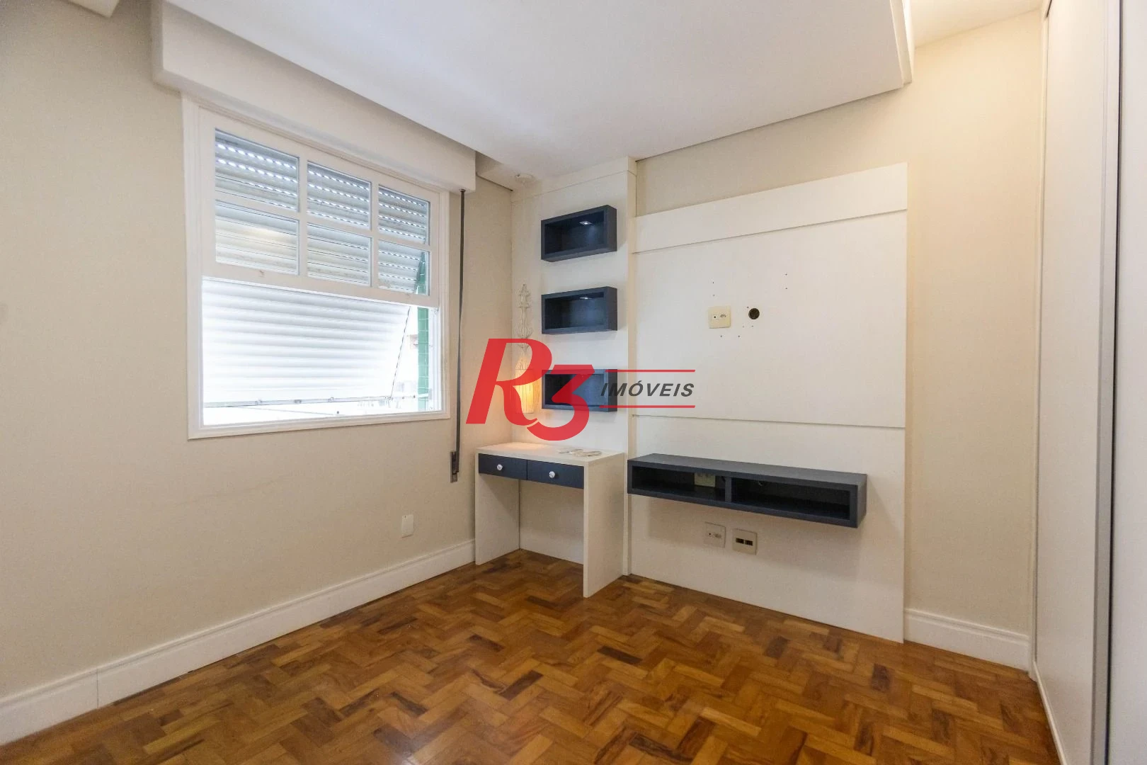 Apartamento com 3 dormitórios para alugar, 130 m² por R$ 6.991,46/mês - Embaré - Santos/SP