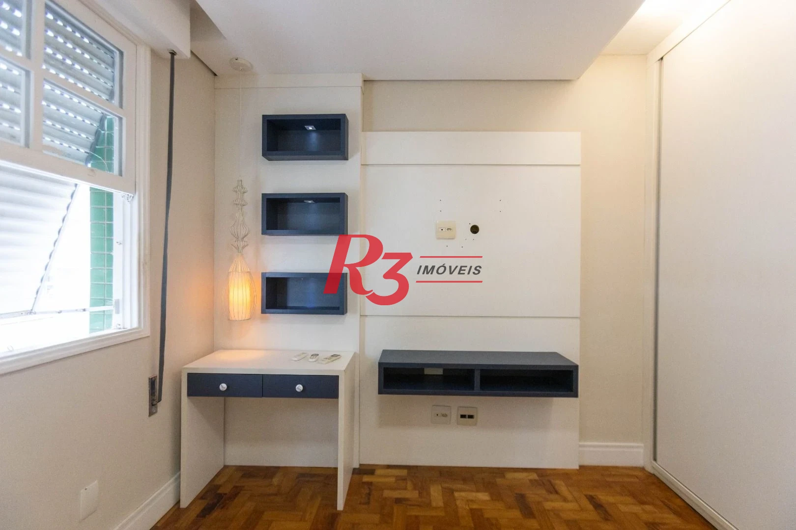 Apartamento com 3 dormitórios para alugar, 130 m² por R$ 6.991,46/mês - Embaré - Santos/SP