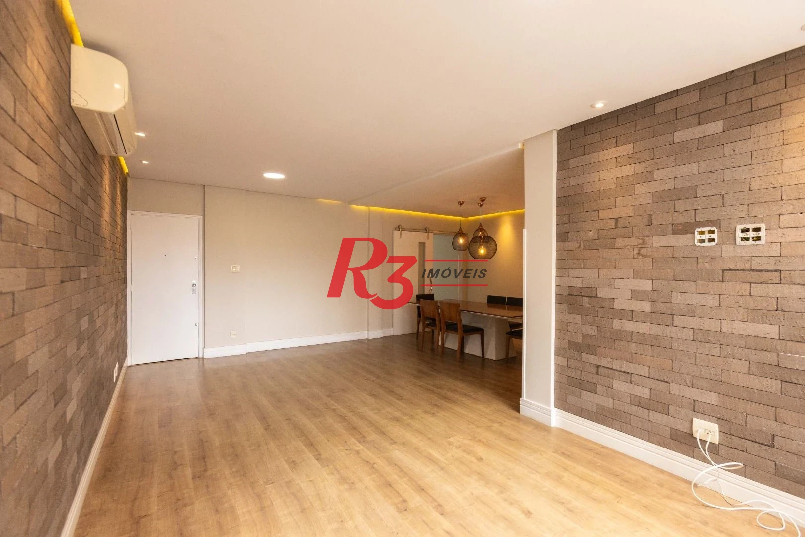 Apartamento com 3 dormitórios para alugar, 130 m² por R$ 6.991,46/mês - Embaré - Santos/SP