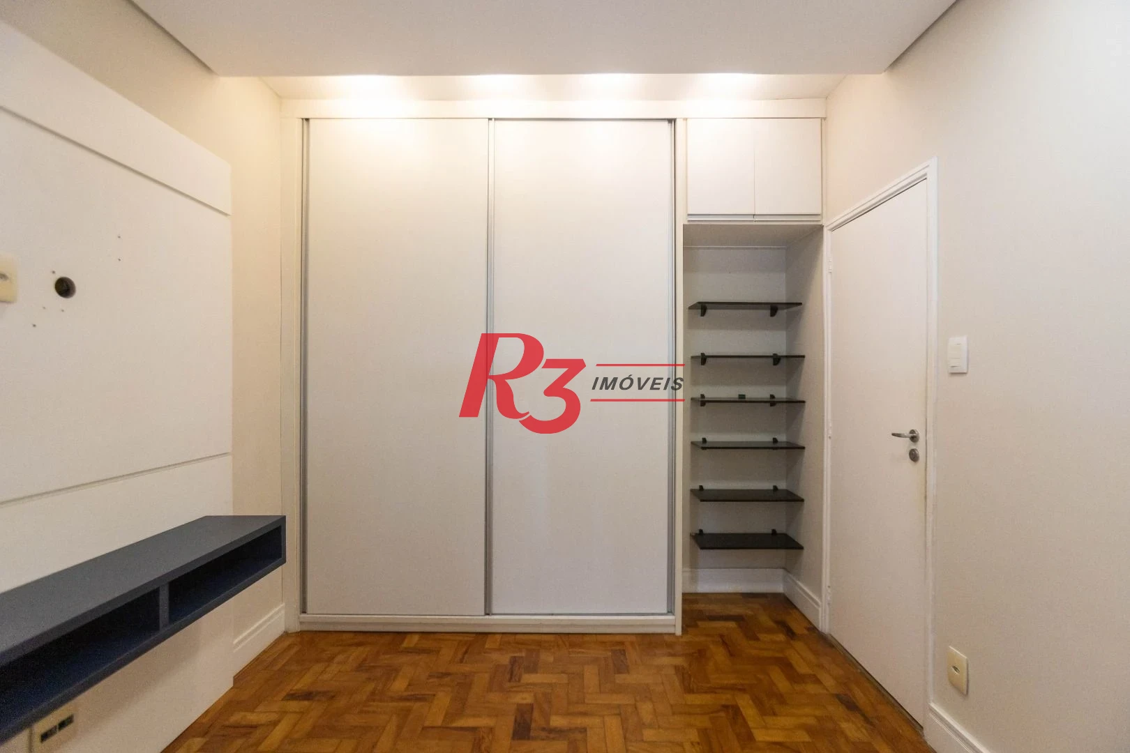 Apartamento com 3 dormitórios para alugar, 130 m² por R$ 6.991,46/mês - Embaré - Santos/SP