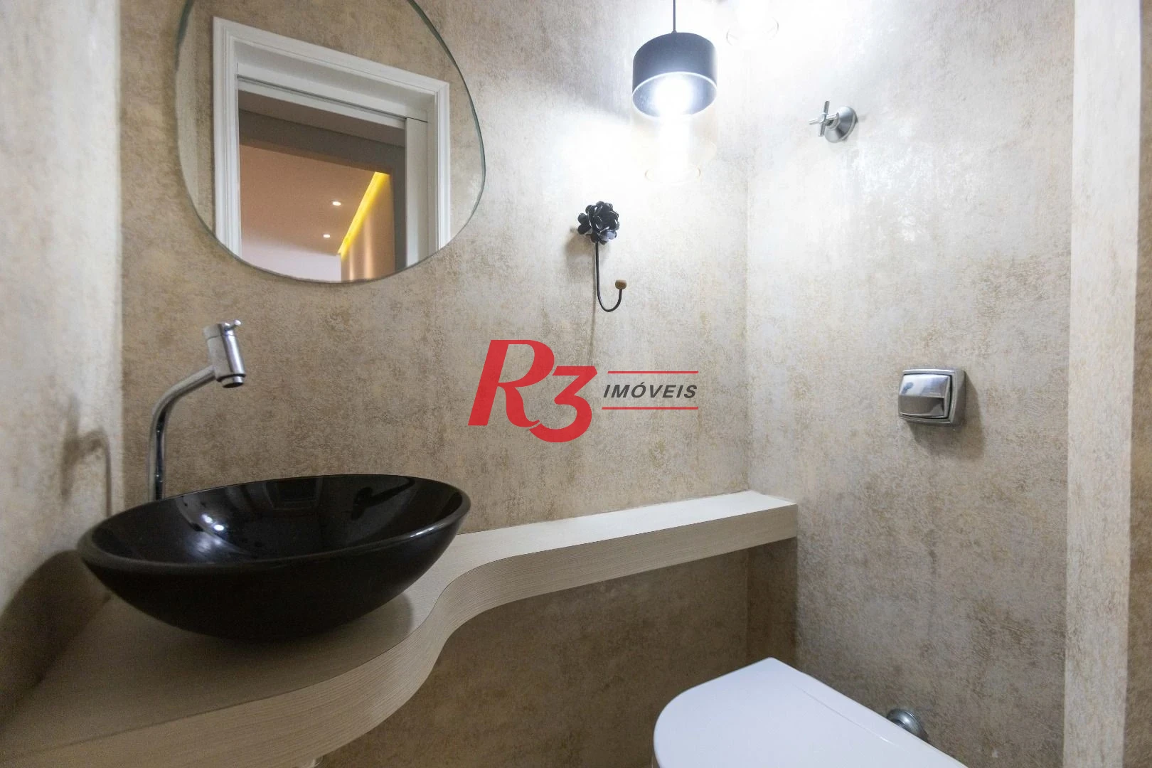Apartamento com 3 dormitórios para alugar, 130 m² por R$ 6.991,46/mês - Embaré - Santos/SP