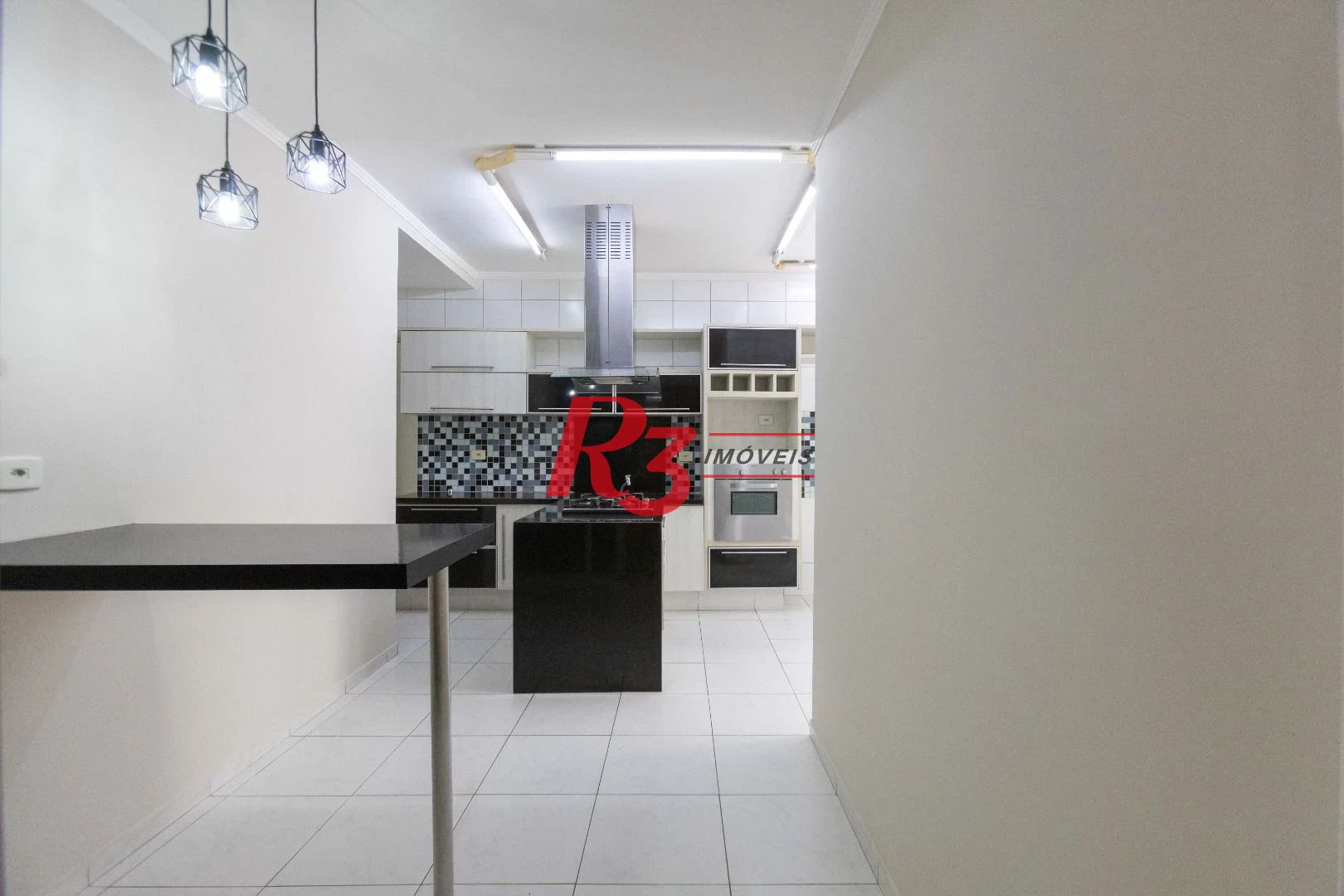 Apartamento com 3 dormitórios para alugar, 130 m² por R$ 6.991,46/mês - Embaré - Santos/SP