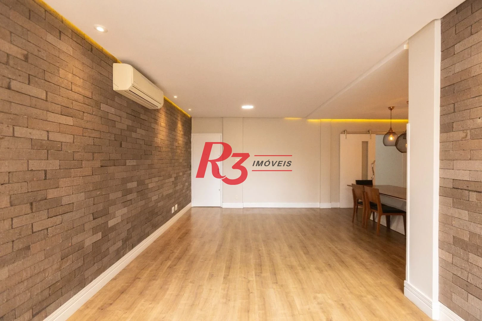 Apartamento com 3 dormitórios para alugar, 130 m² por R$ 6.991,46/mês - Embaré - Santos/SP