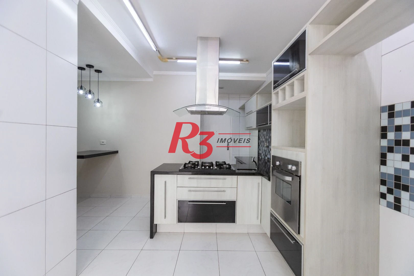Apartamento com 3 dormitórios para alugar, 130 m² por R$ 6.991,46/mês - Embaré - Santos/SP