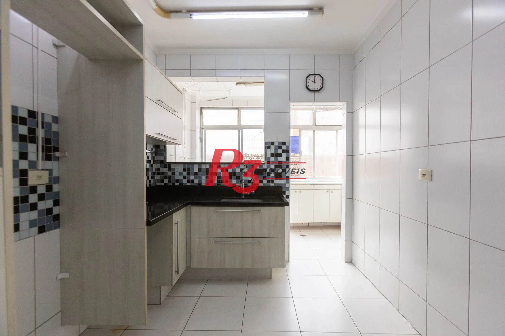 Apartamento com 3 dormitórios para alugar, 130 m² por R$ 6.991,46/mês - Embaré - Santos/SP