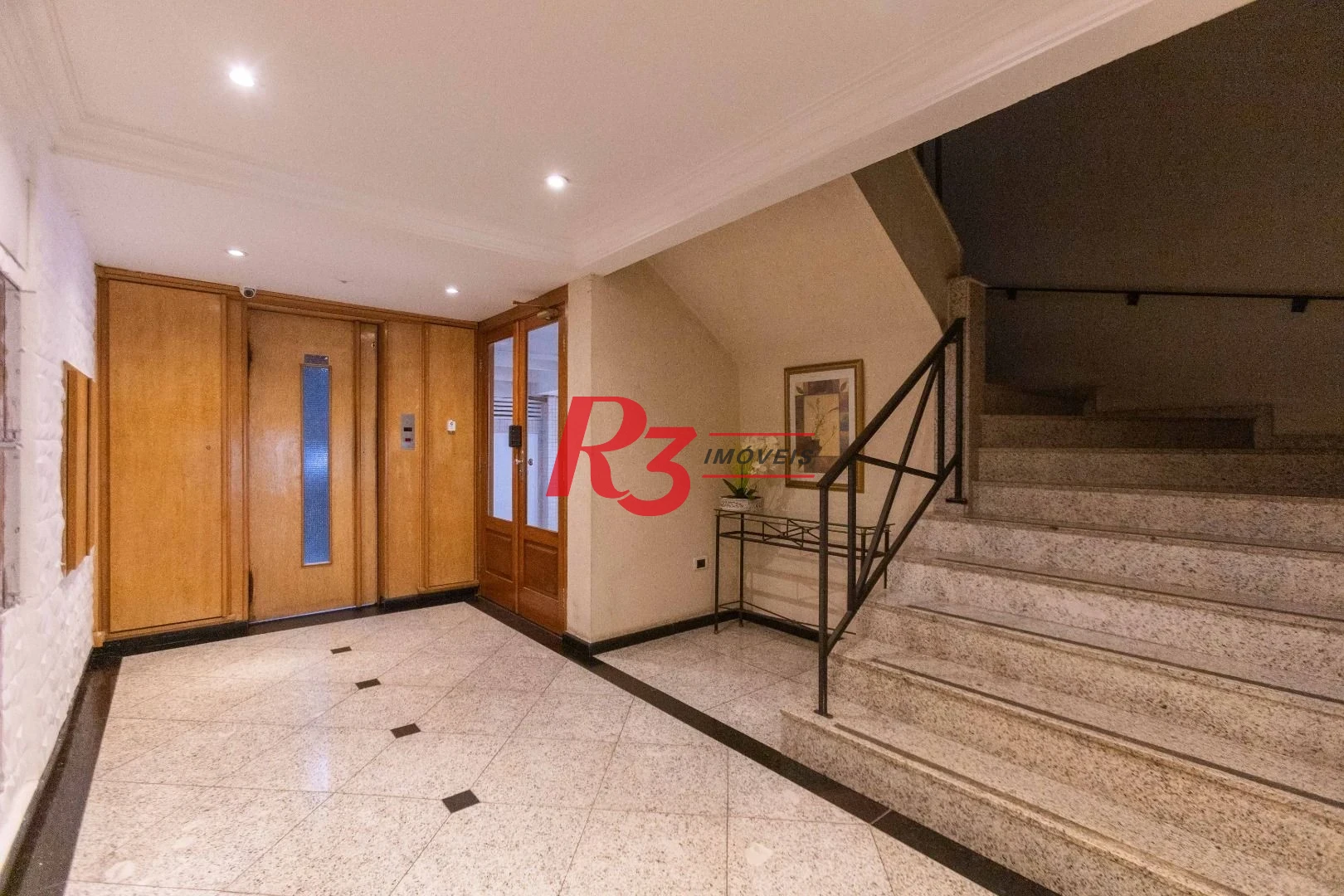 Apartamento com 3 dormitórios para alugar, 130 m² por R$ 6.991,46/mês - Embaré - Santos/SP