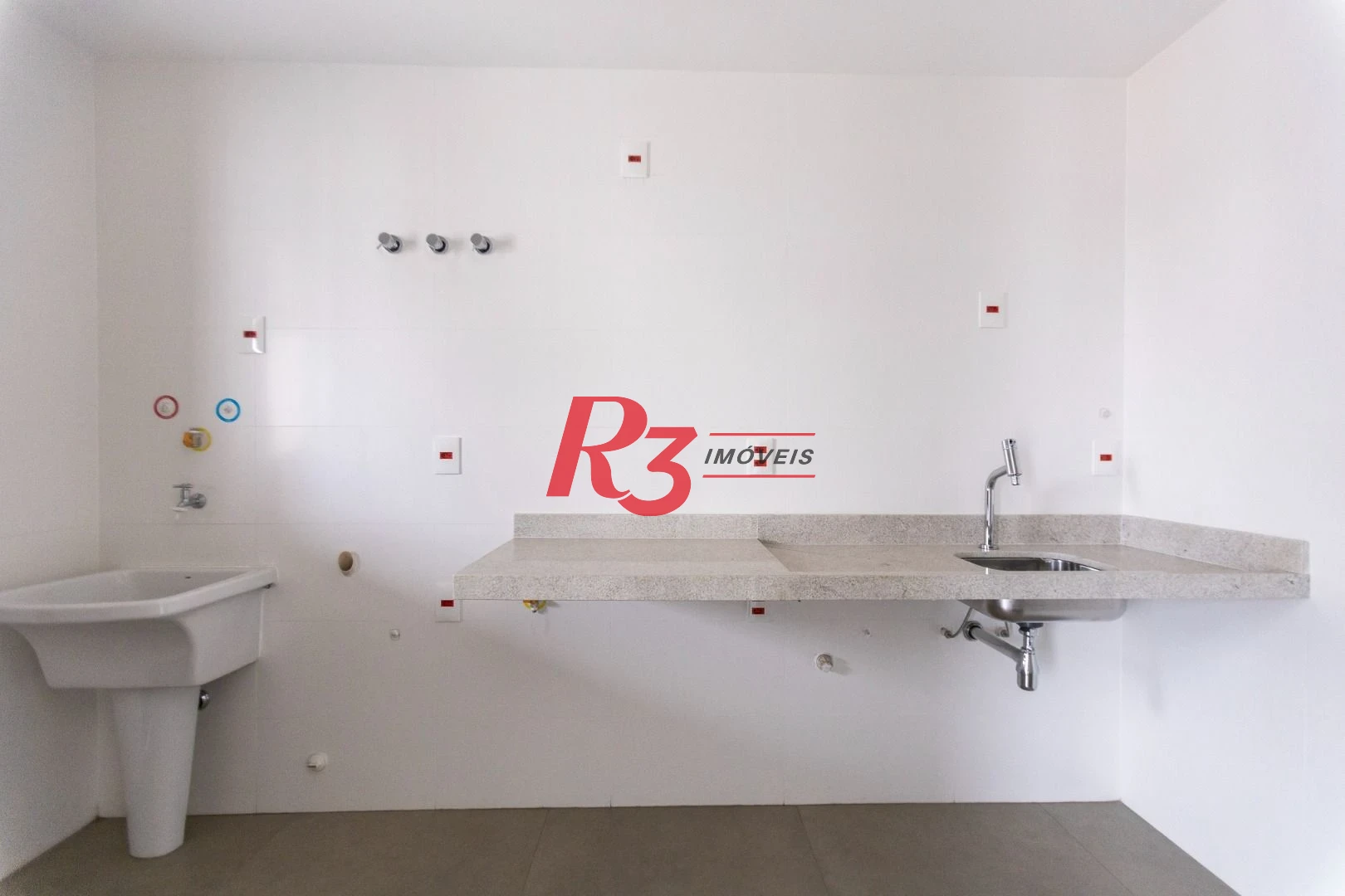 Apartamento com 1 dormitório à venda, 54 m² por R$ 750.000,00 - Boqueirão - Santos/SP